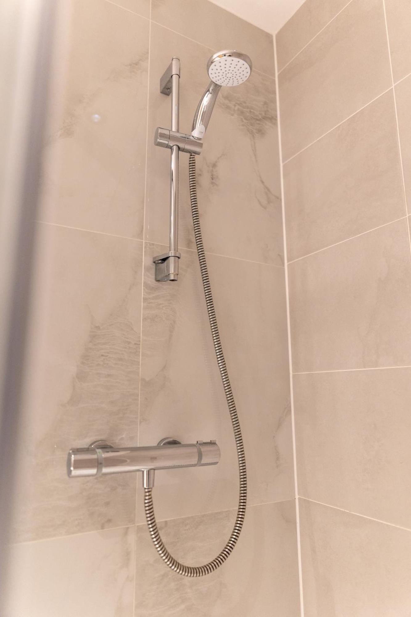 Exclusive Cardiff City Centre Apartment Eksteriør bilde